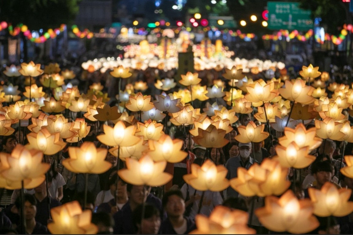서울의 부처님 오신 날 연등 행사8