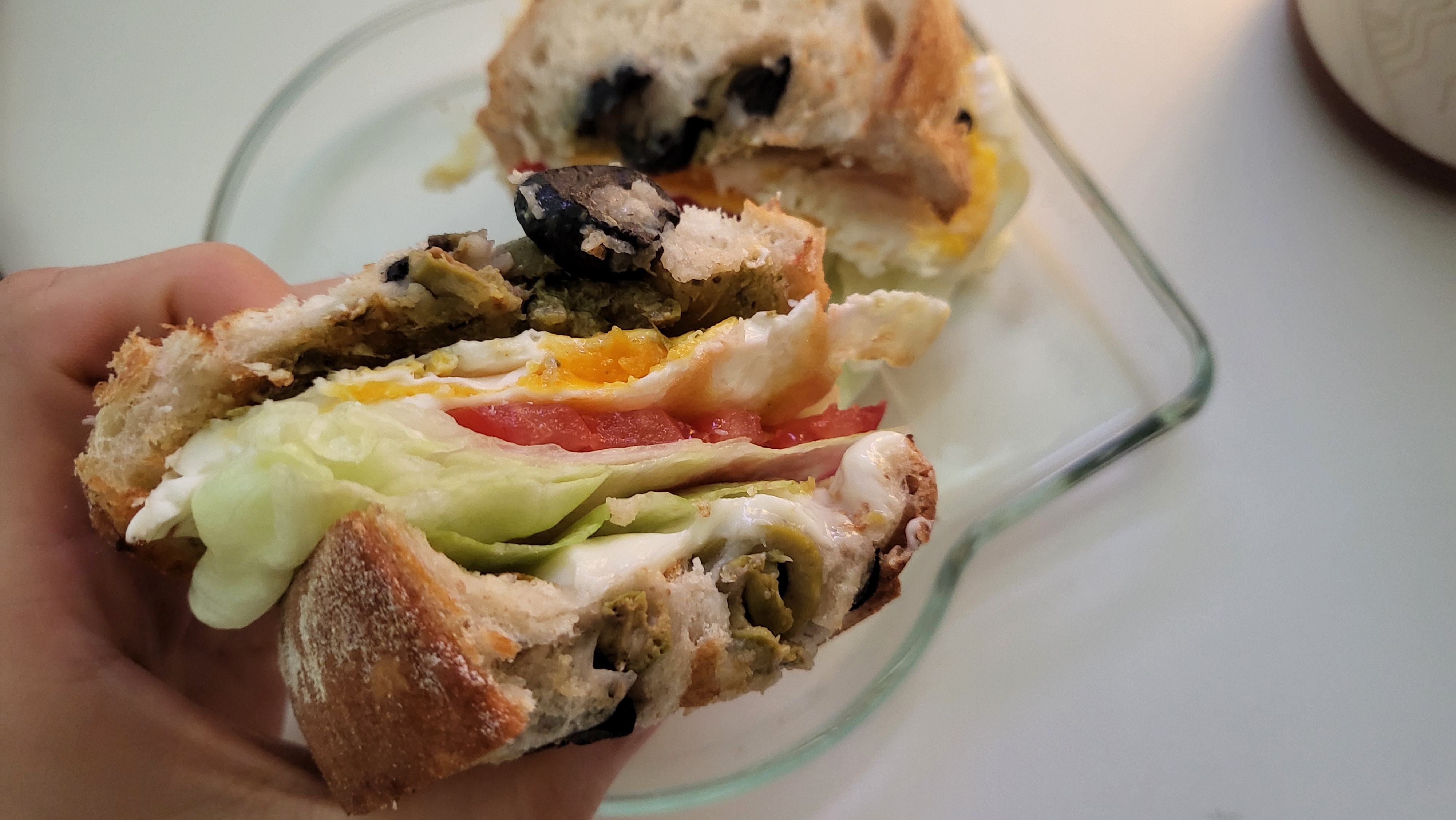 올리브 호밀깜빠뉴 샌드위치