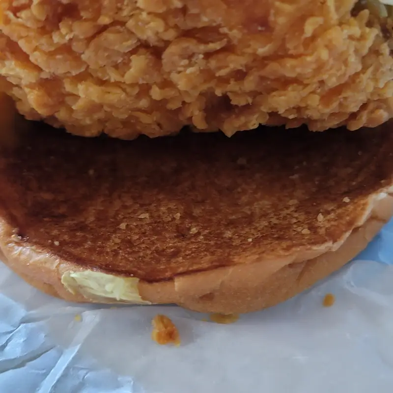 맥스파이시-핫앤치즈-치킨패티-사진