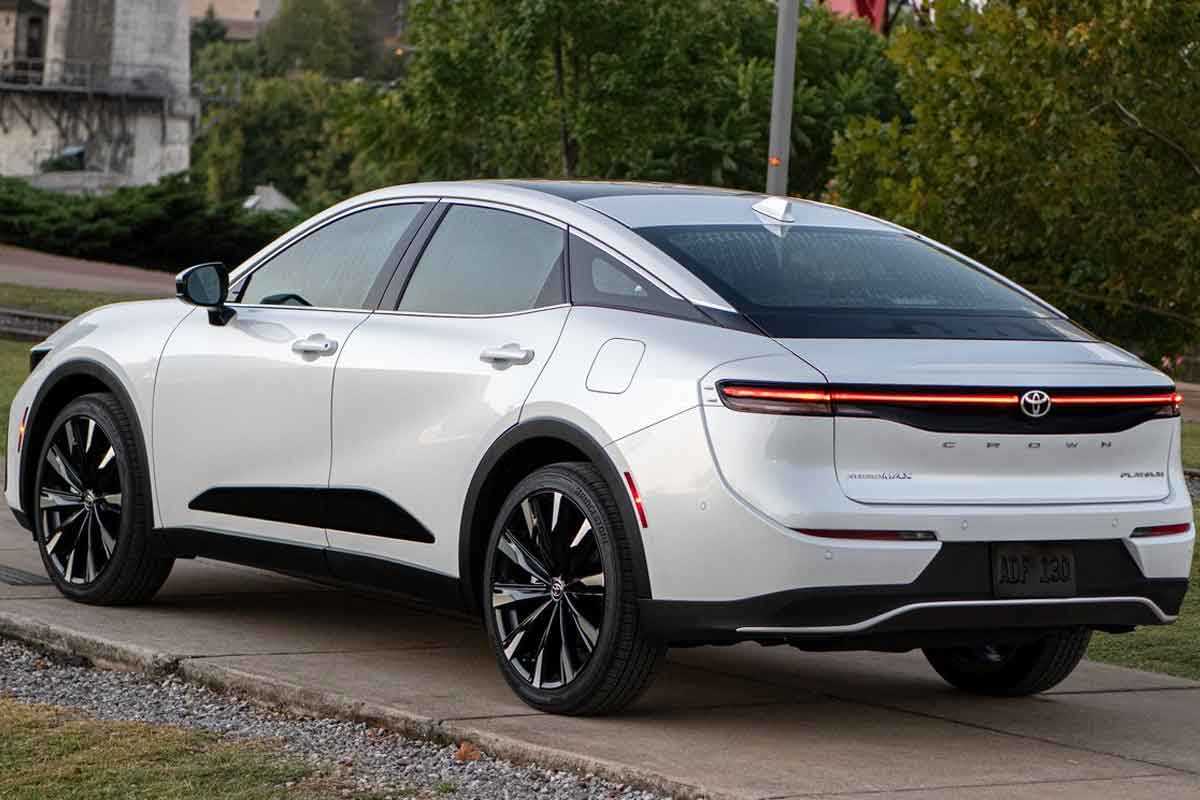 토요타 '크라운 크로스오버'