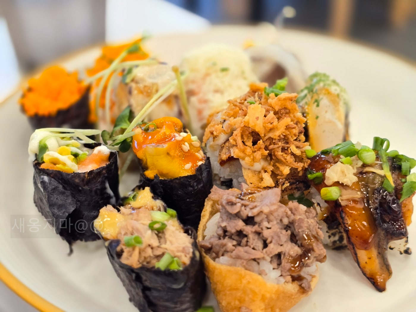 쿠우쿠우-고척-군함-롤