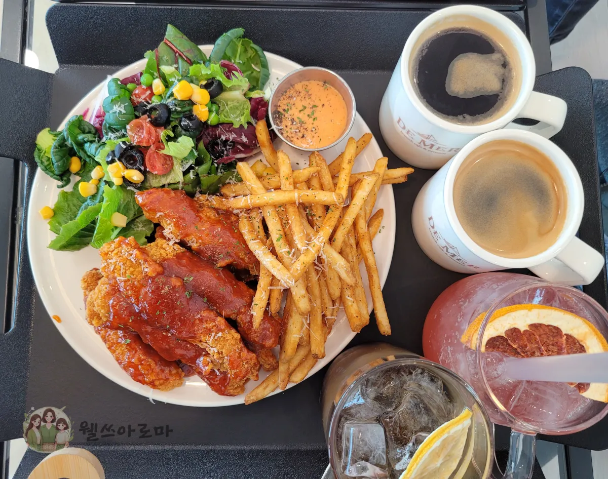 카페드메르-브런치-치킨텐더샐러드