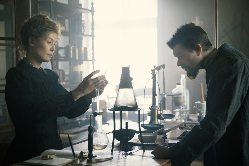 영화-마리퀴리-실화-줄거리-결말-후기-뒷이야기