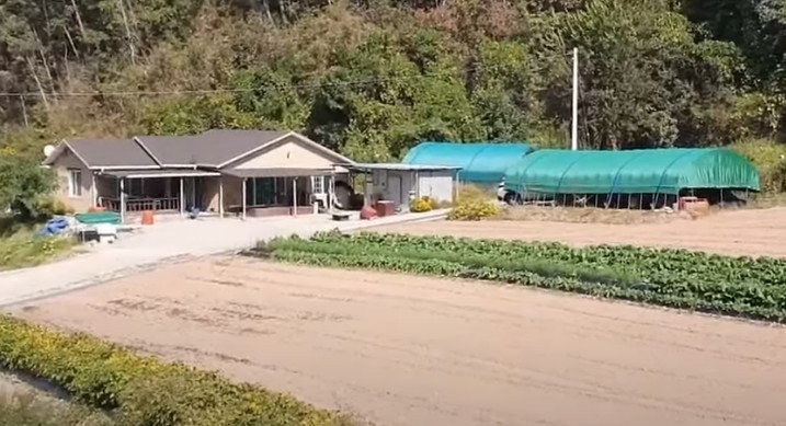 경북 전원주택 매매 급매물 - 영주시 평은면 용혈리, 김천시 대덕면 관기리, 성주군 선남면 신부리, 영천시 화북면 정각리, 봉화군 재산면