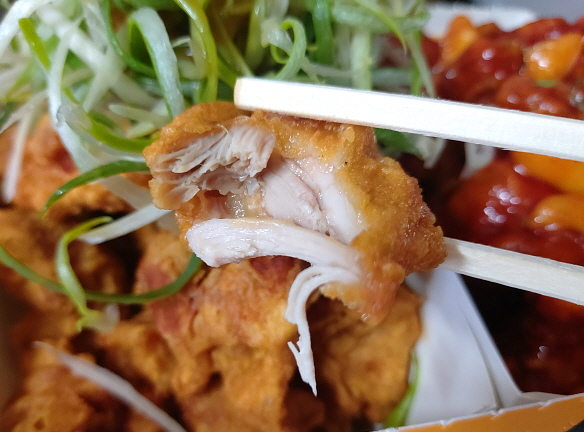 경아치킨 겉바속촉 경아치킨