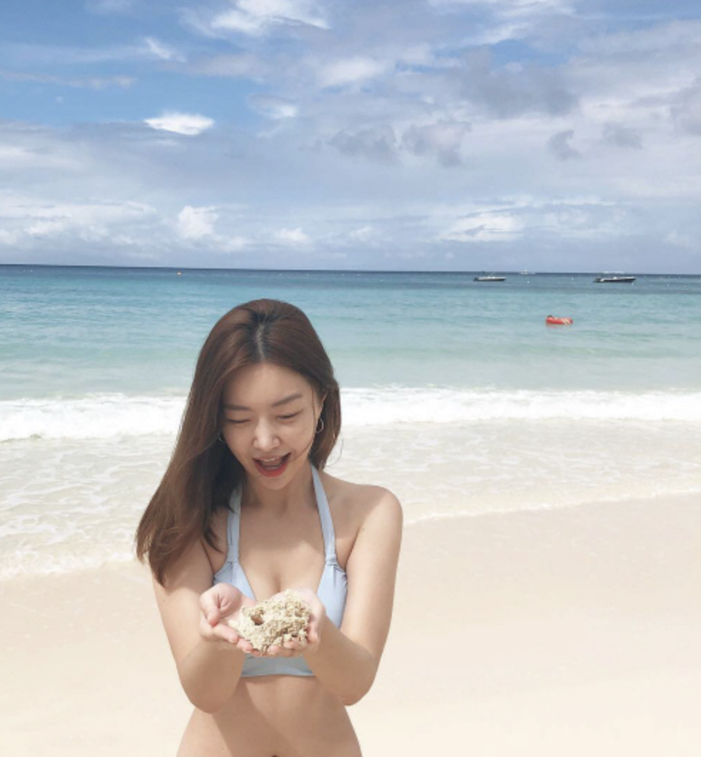 레이디 제인 비키니 몸매