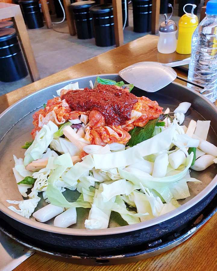 알토란 김형우 대박집 대표 닭갈비 연 매출 100억 신화 맛있는 닭갈비집 춘천 맛집 위치 메뉴 가격 정보