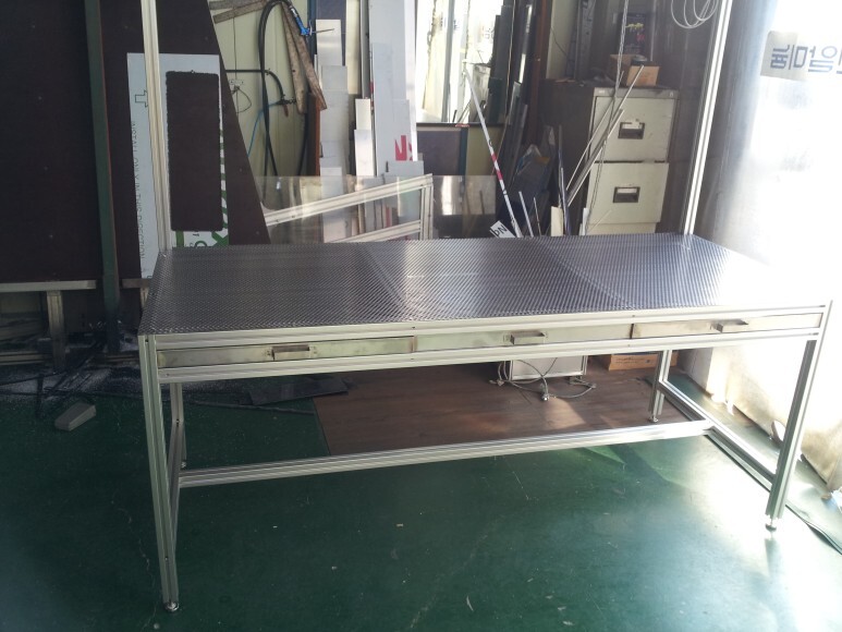 40.알루미늄 프로파일 휴대폰 검사기, 작업대 프레임 40.알루미늄 프로파일 휴대폰 검사기, 작업대 프레임