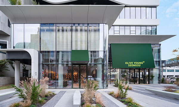 올리브영N 성수 미래형 혁신매장