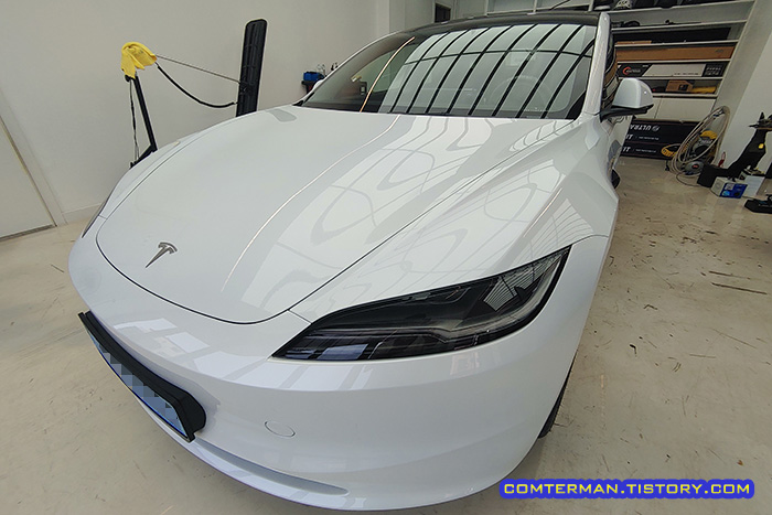 테슬라 모델3 하이랜드 전면