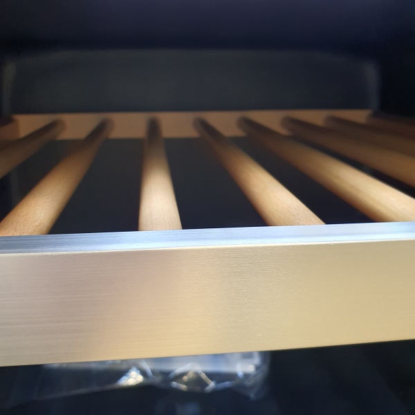 와인냉장고-내부-선반