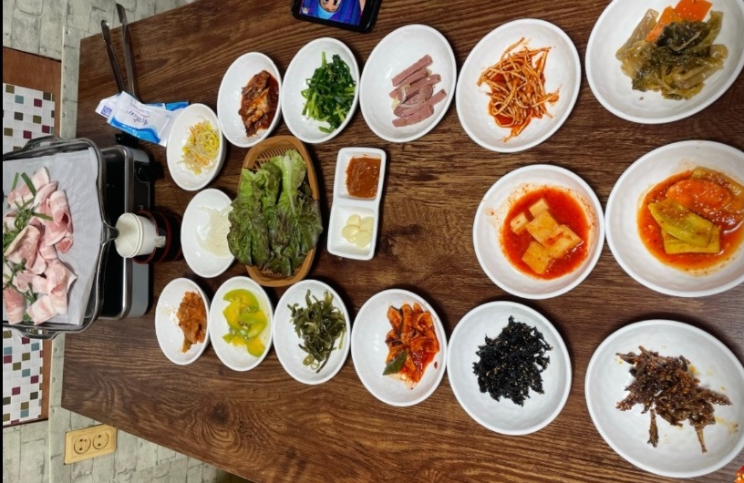 한국기행-금남-할매의-머릿고기-백반-고흥