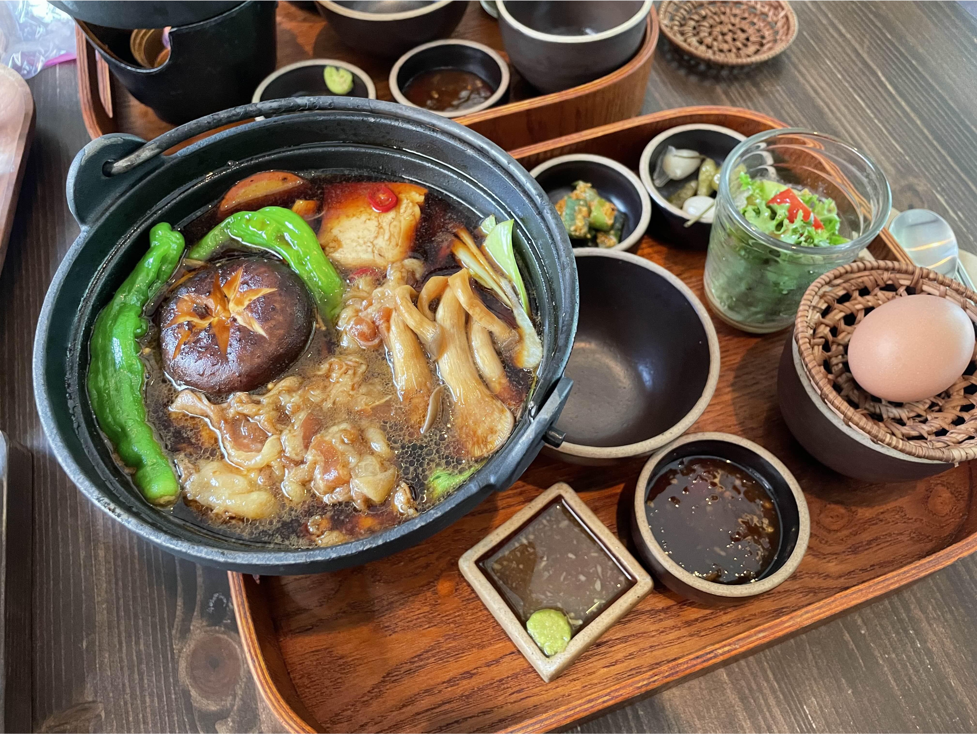 우물집_한우_차돌박이_맛간장_전골