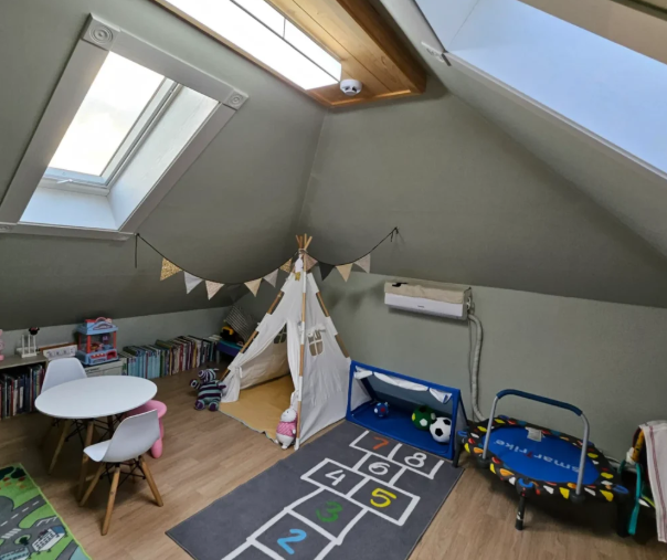 아이들을 위한 특별한 다락방 놀이 공간
