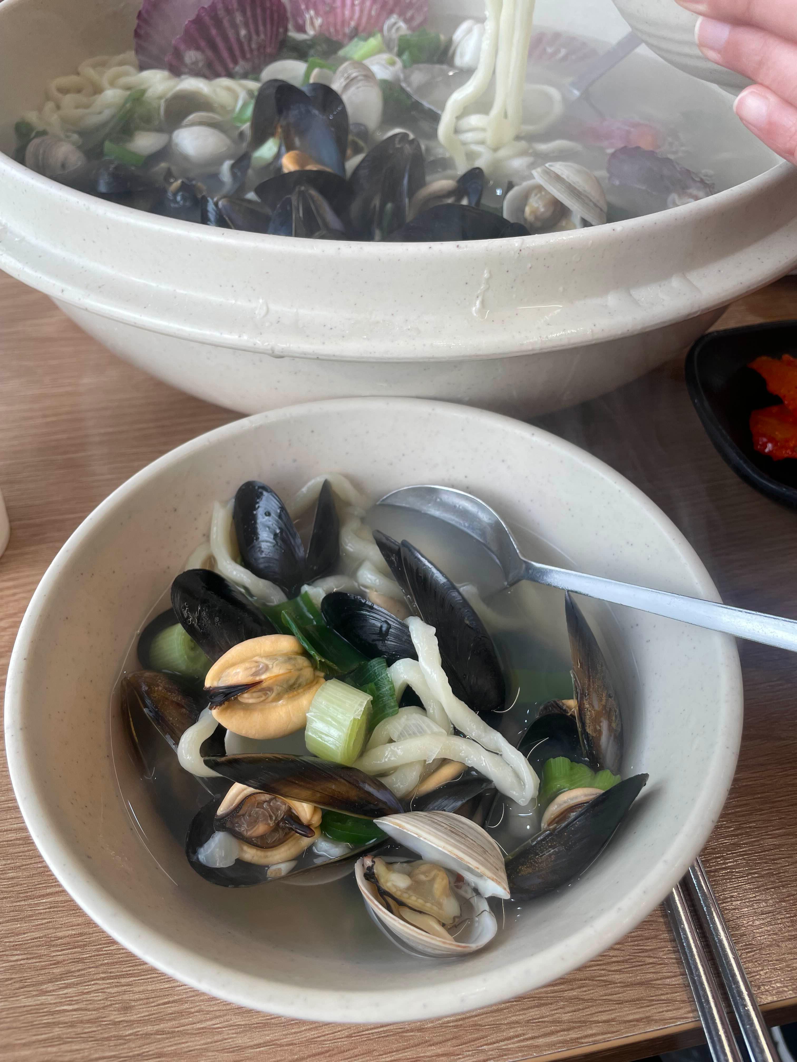 포항 가성비 맛집, 해운대 31cm 해물칼국수