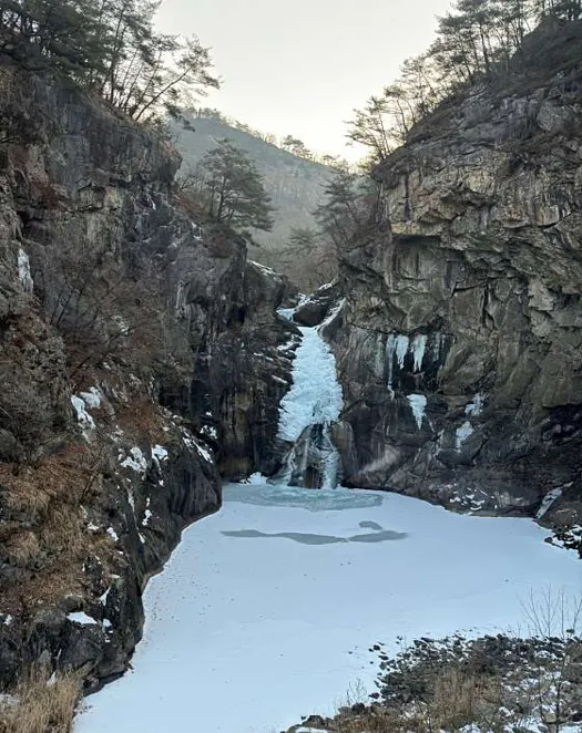 삼부연폭포