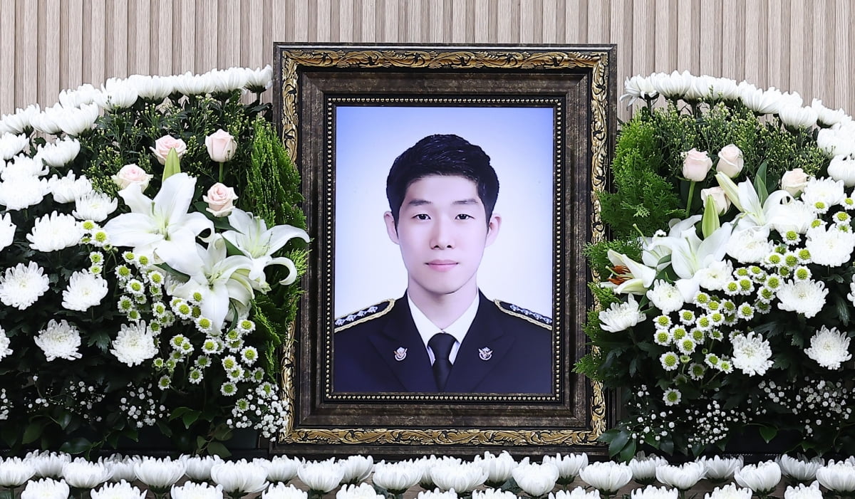 이재석 경사 영결식