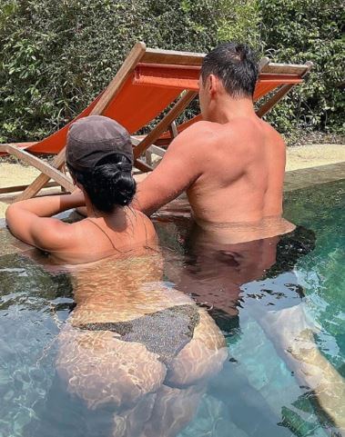 제이제이 줄리엔강 수영장