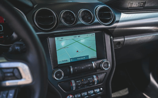 2023-포드-머스탱