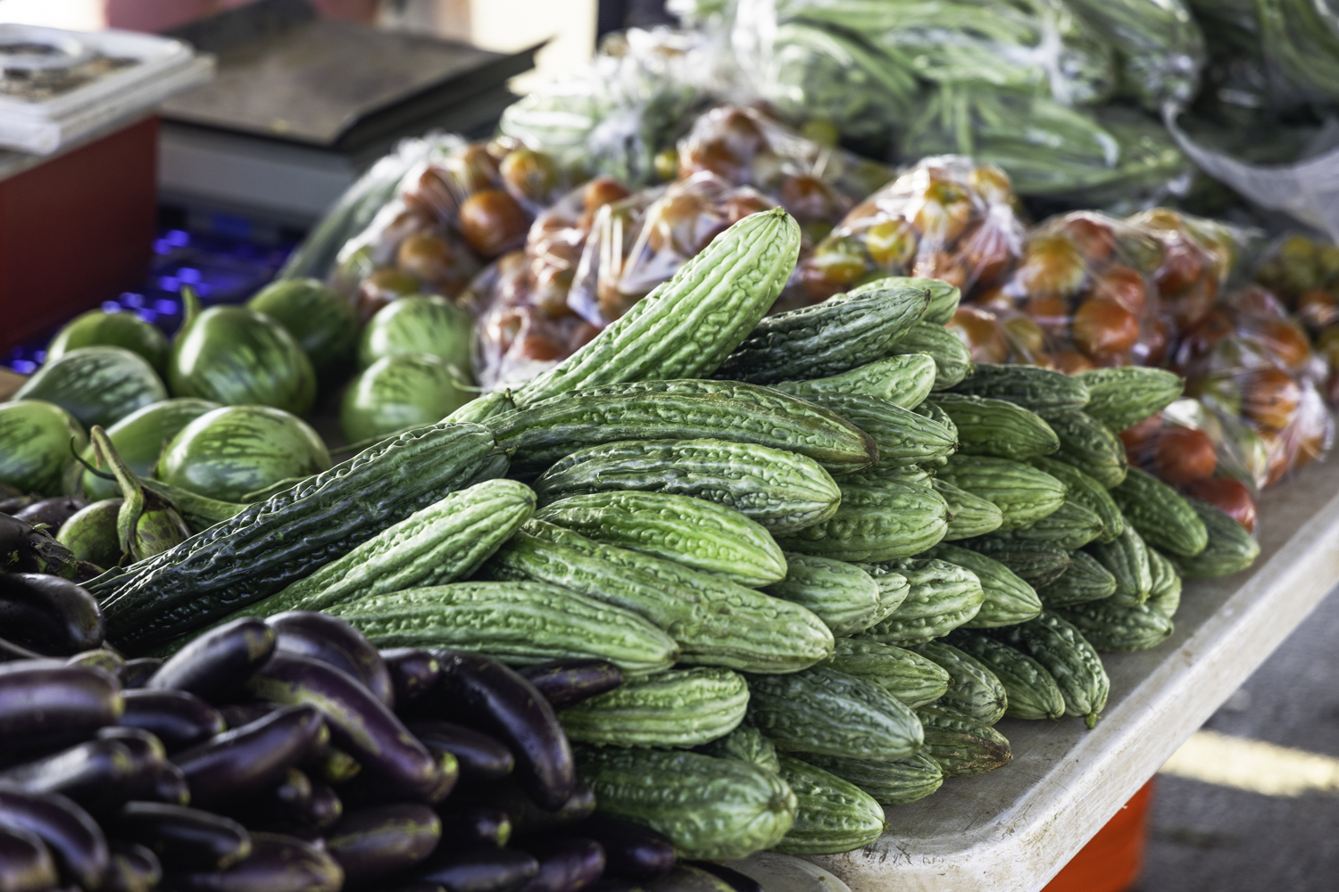 괌 새벽시장 채소