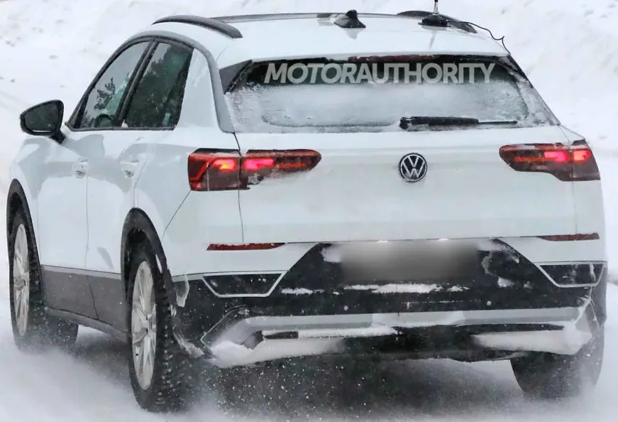 폭스바겐 티록 이미지2