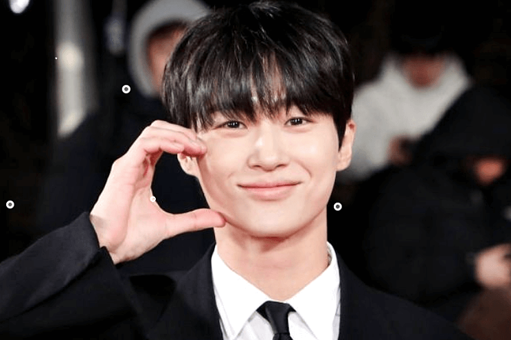 변우석