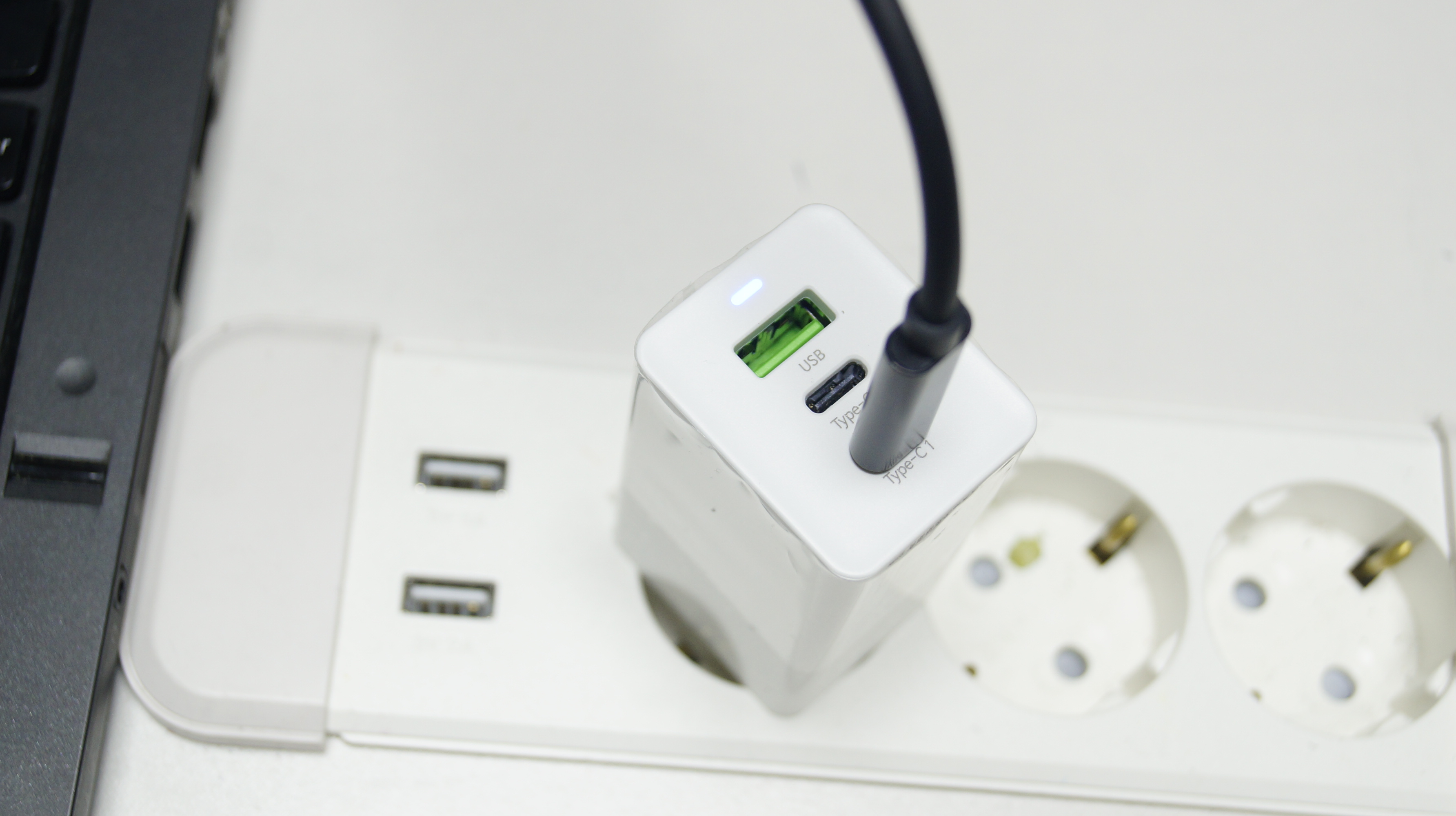 구형 노트북 PD 충전 하는 방법