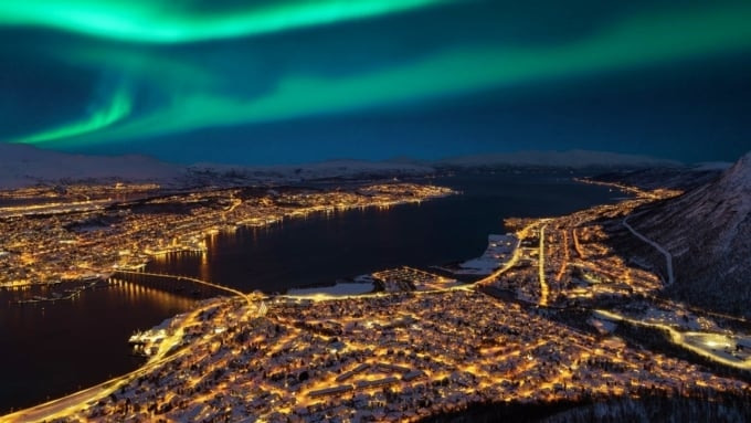 트롬쇠 (Troms&oslash;)