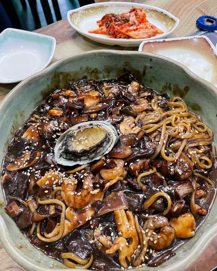 생생정보 도자기짜장 맛집