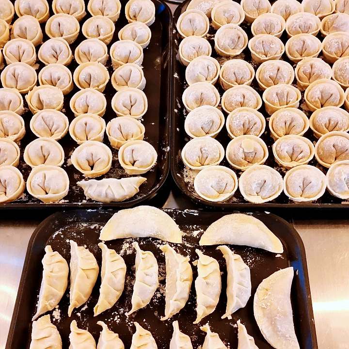 생활의달인 만두소 만두피 직접 반죽 김치만두 고기만두 왕만두 만두 양대산맥 부산 80대 노부부 요리철학 노포 만두집 은둔식달 오늘 방송 맛집 정보