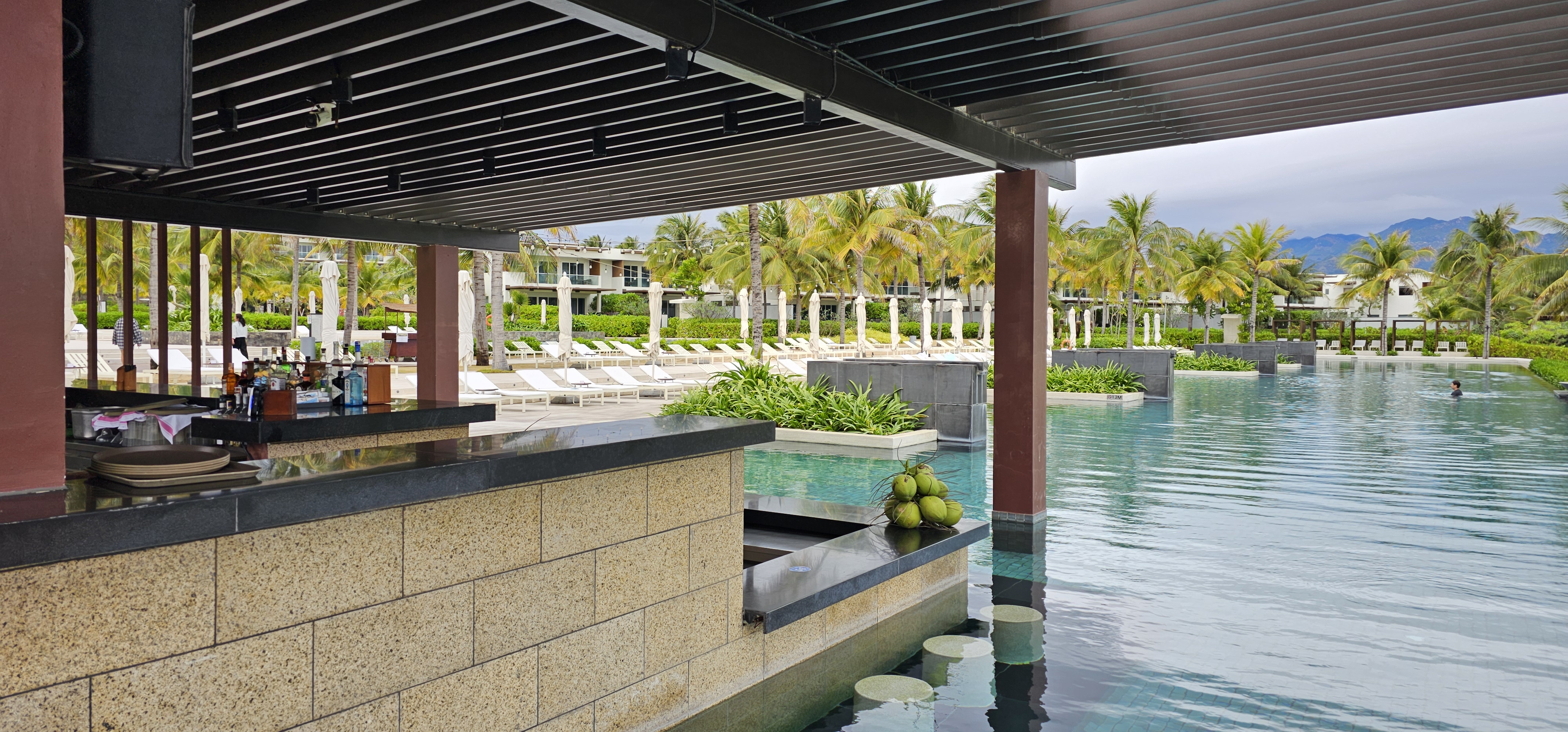 풀사이드 바 사진