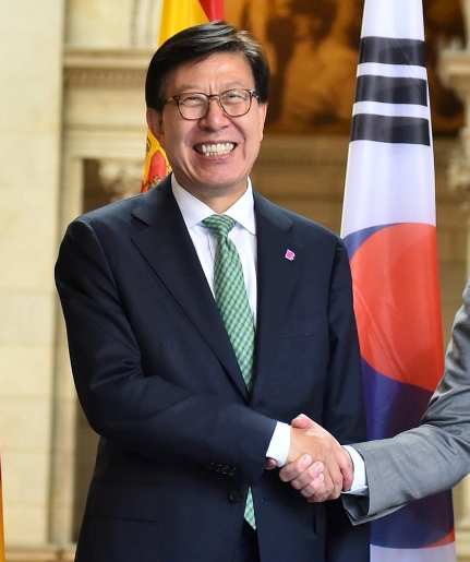 박형준 부산시장 꾀끼깡꼴끈 논란 사과 이