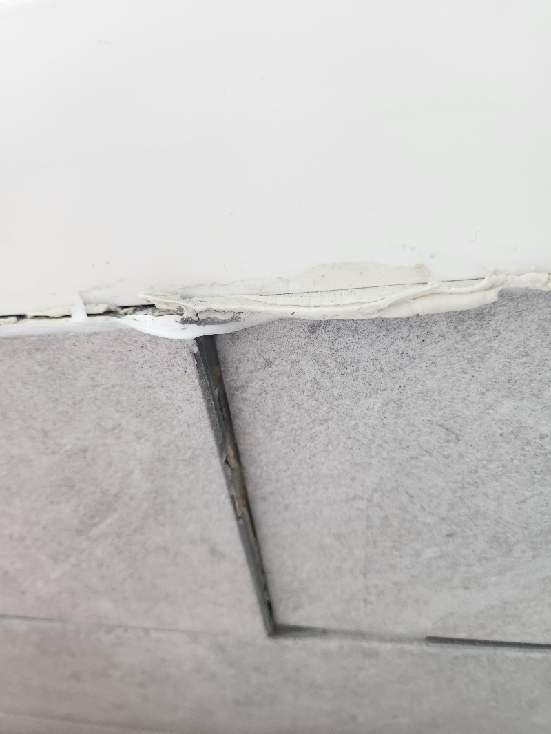 셀프 타일 보수