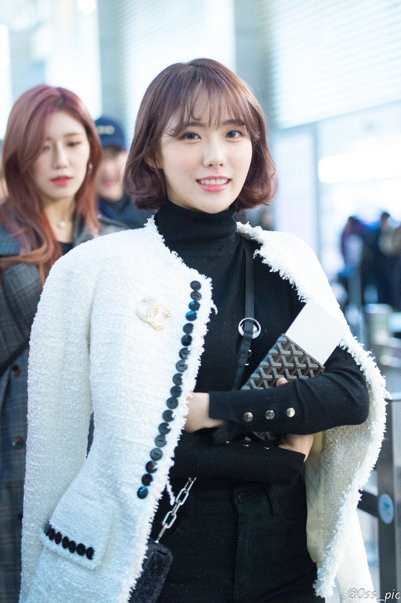 우주소녀 루다 인스타그램 사진 몸매