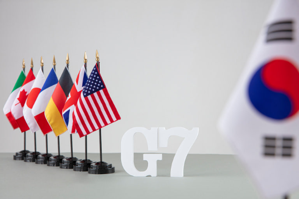 이재명 대통령, G7 정상회의 외교 데뷔!