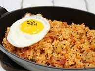 깍두기 볶음밥 만드는법