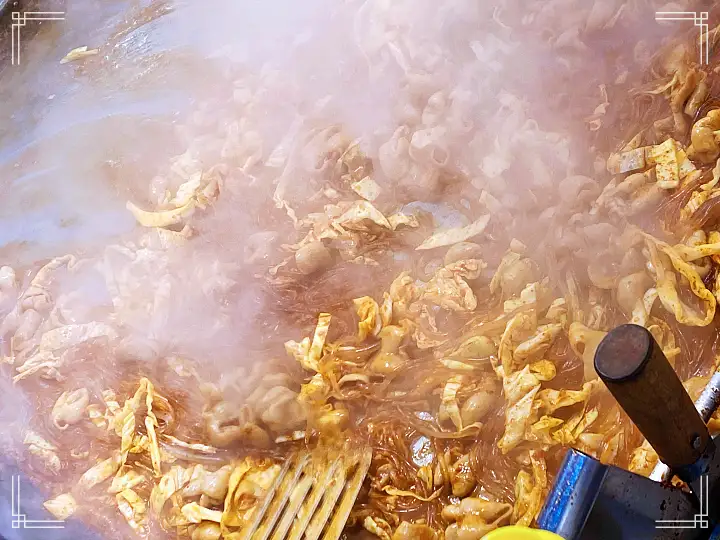 마이크를 잡아라 부천 역곡상상시장 낙지 야채곱창볶음 한방 영양죽 삼계탕 참기름 고춧가루 맛집 전국 택배 주문 가볼만한 곳 추천