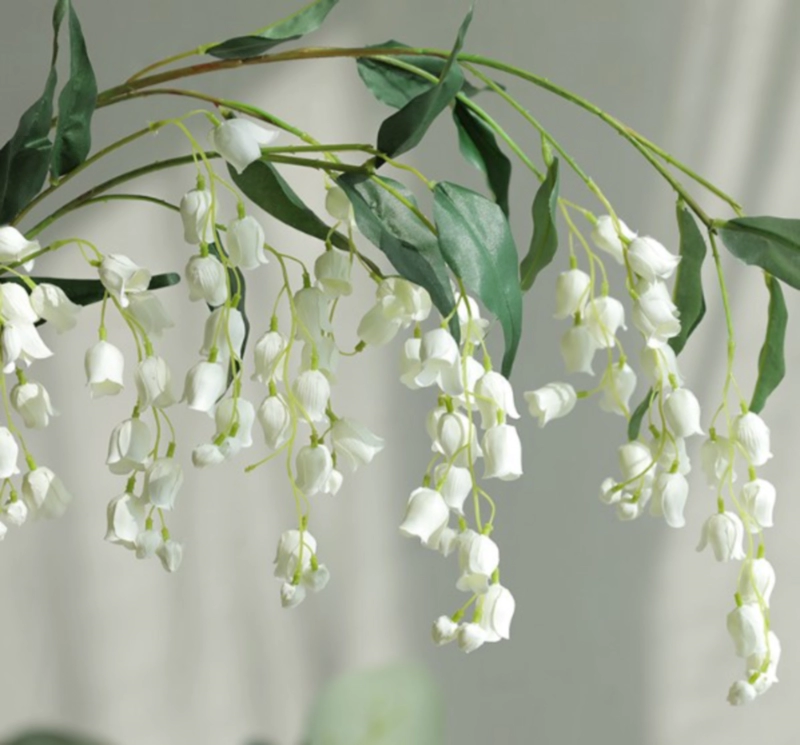 서인영 부케 은방울꽃 