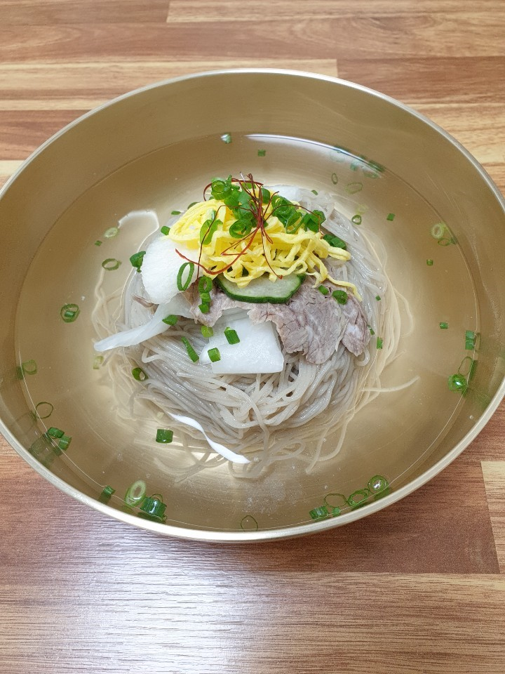 생방송투데이 해물모듬장, 평양냉면, LA갈비