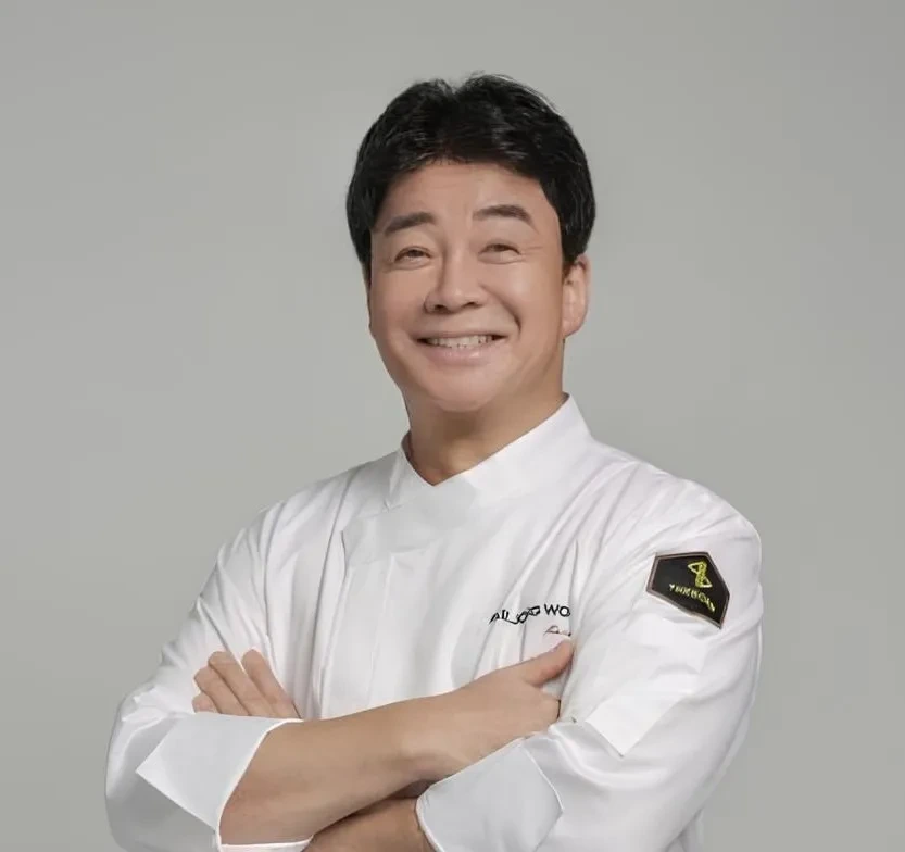 백