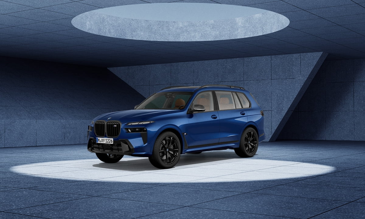 BMW X7 M60i x드라이브 M 스포츠 프로 마리나 베이 블루 에디션 이미지