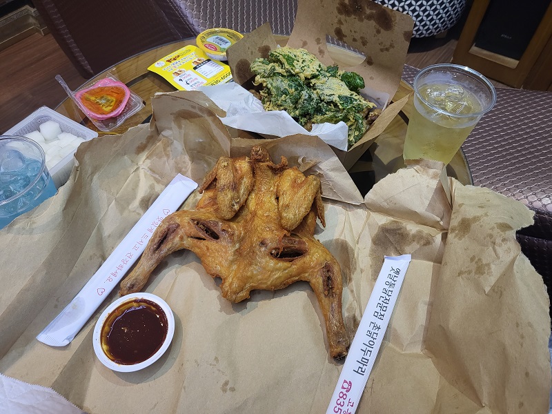 전남 고흥시장점 촌닭이두마리 옛날통닭 똥집튀김 맛집