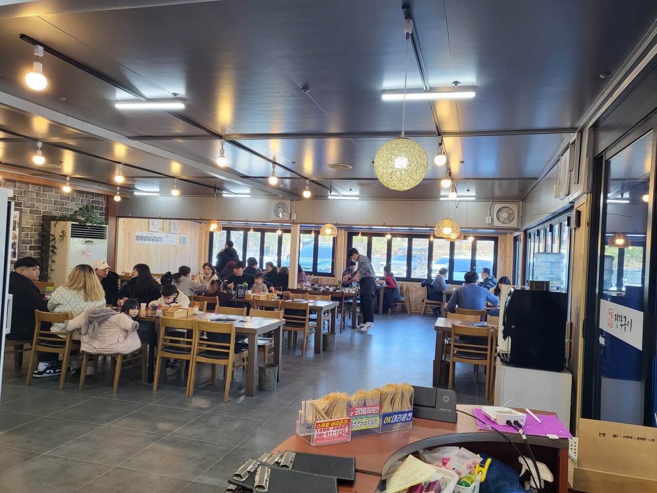 생방송투데이 떴다! 동네방네 가평 닭갈비 맛집 아침고요장작구이, 자라섬 꽃 페스타 & 가평 여행 코스 정리 생방송투데이 3777회