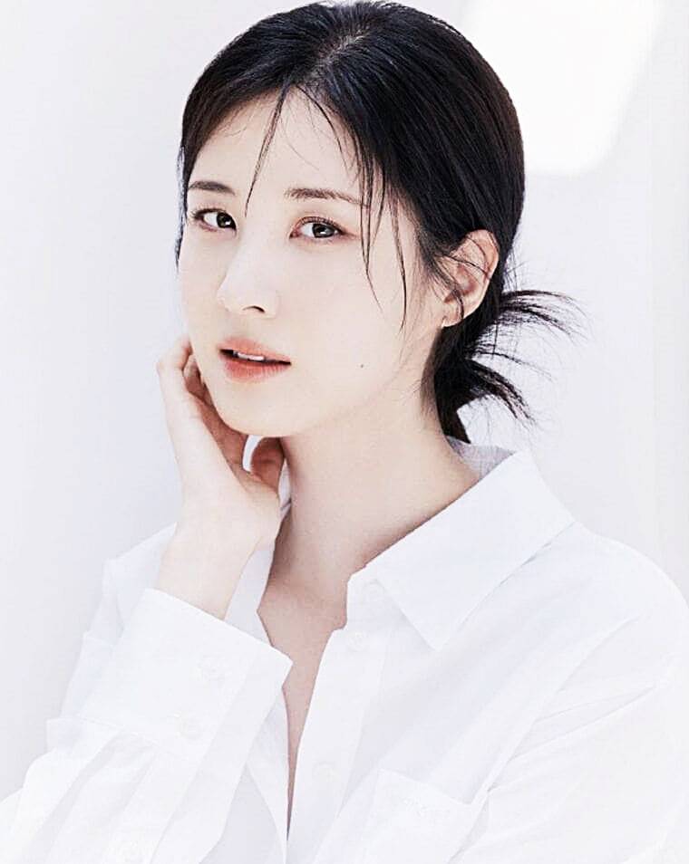 가수-겸-배우-서현