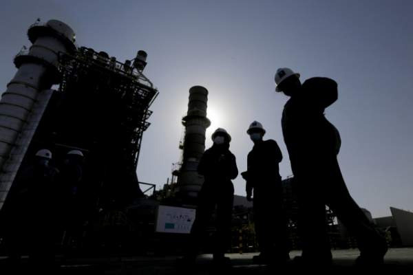 OPEC+ 감산 완화 무산? UAE 탈퇴&middot;호르무즈 봉쇄 파장 및 유가 수혜주 TOP 5