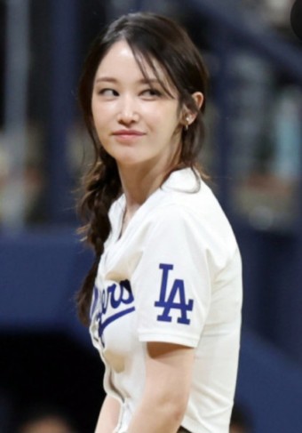 전종서 배우 프로필 영화 드라마 버닝 알아보아요