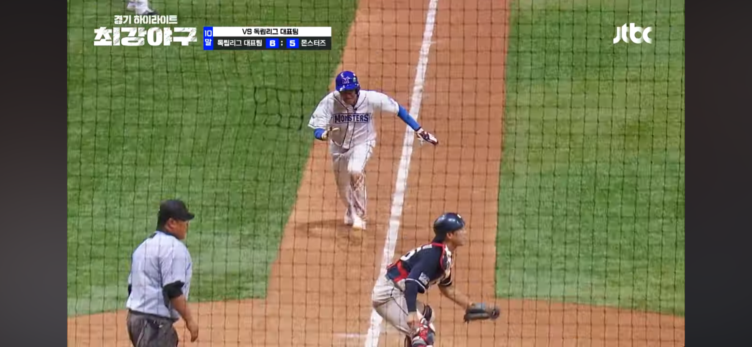 끈질긴 몬스터즈의 추격 ❘ 승부는 연장으로