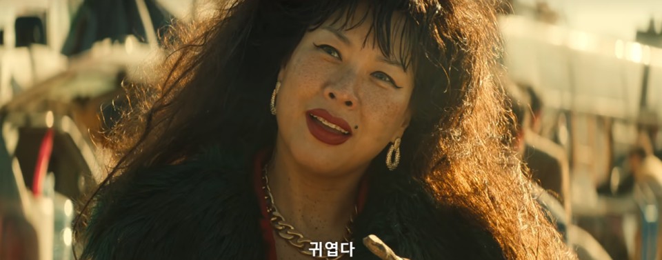 넷플릭스 영화 황야 콘크리트유토피아 유니버스 정보 등장인물 줄거리 내용 결말 후기 평점 