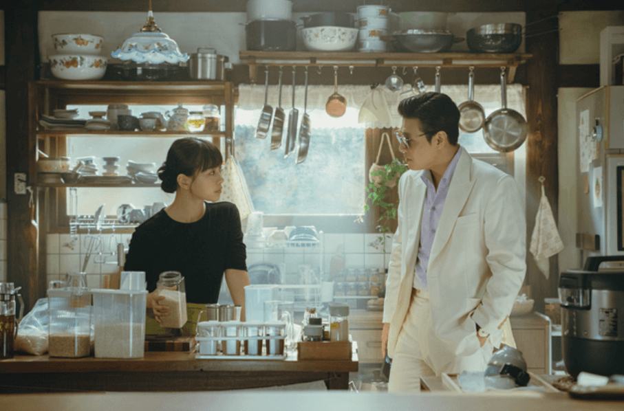 Tastefully Yours 두 주인공들