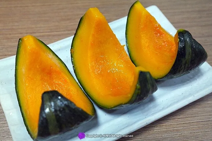 전자렌지로 단호박 찌는 쉬운 방법 단호박 찌는법 요약_1